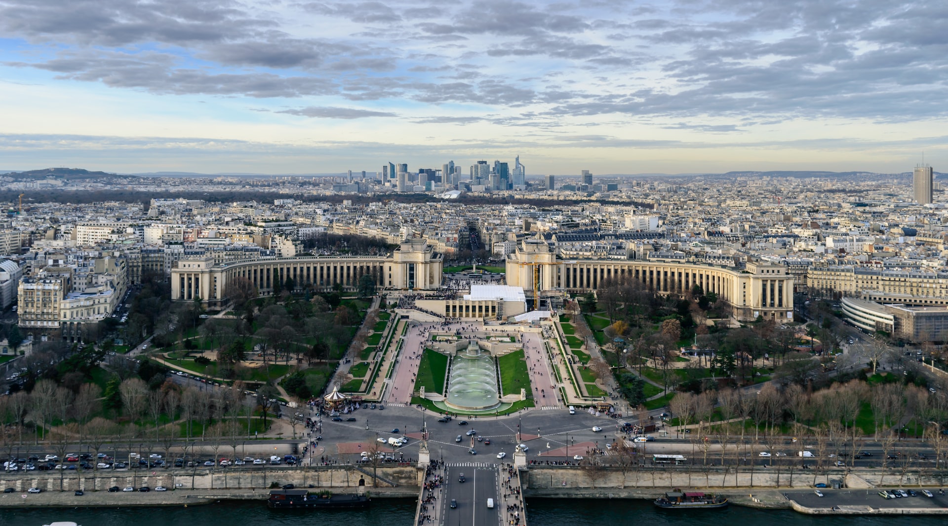 Everything you can see from the Eiffel Tower
